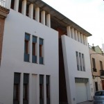 Nuñez House in Valencia / by Luis de Garrido